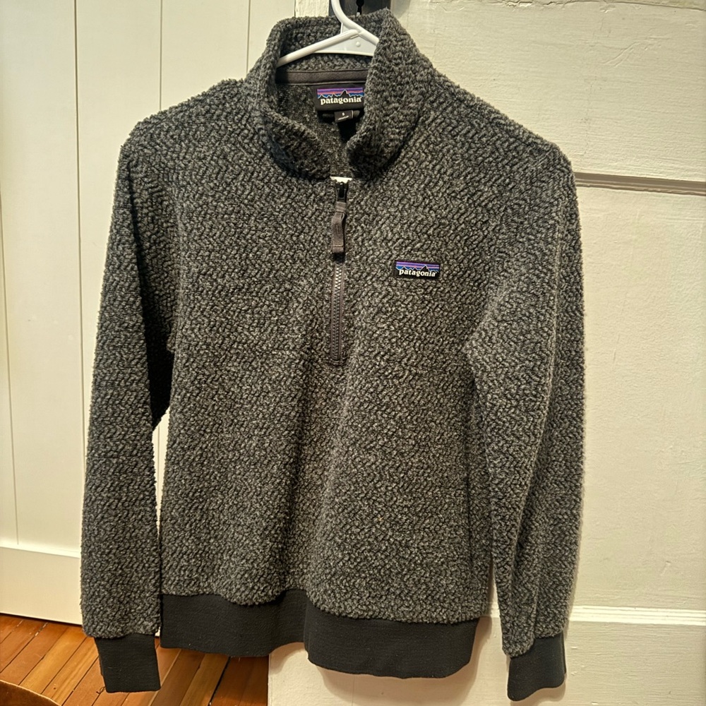 Women’s Grey Patagonia Half Zip Sweater